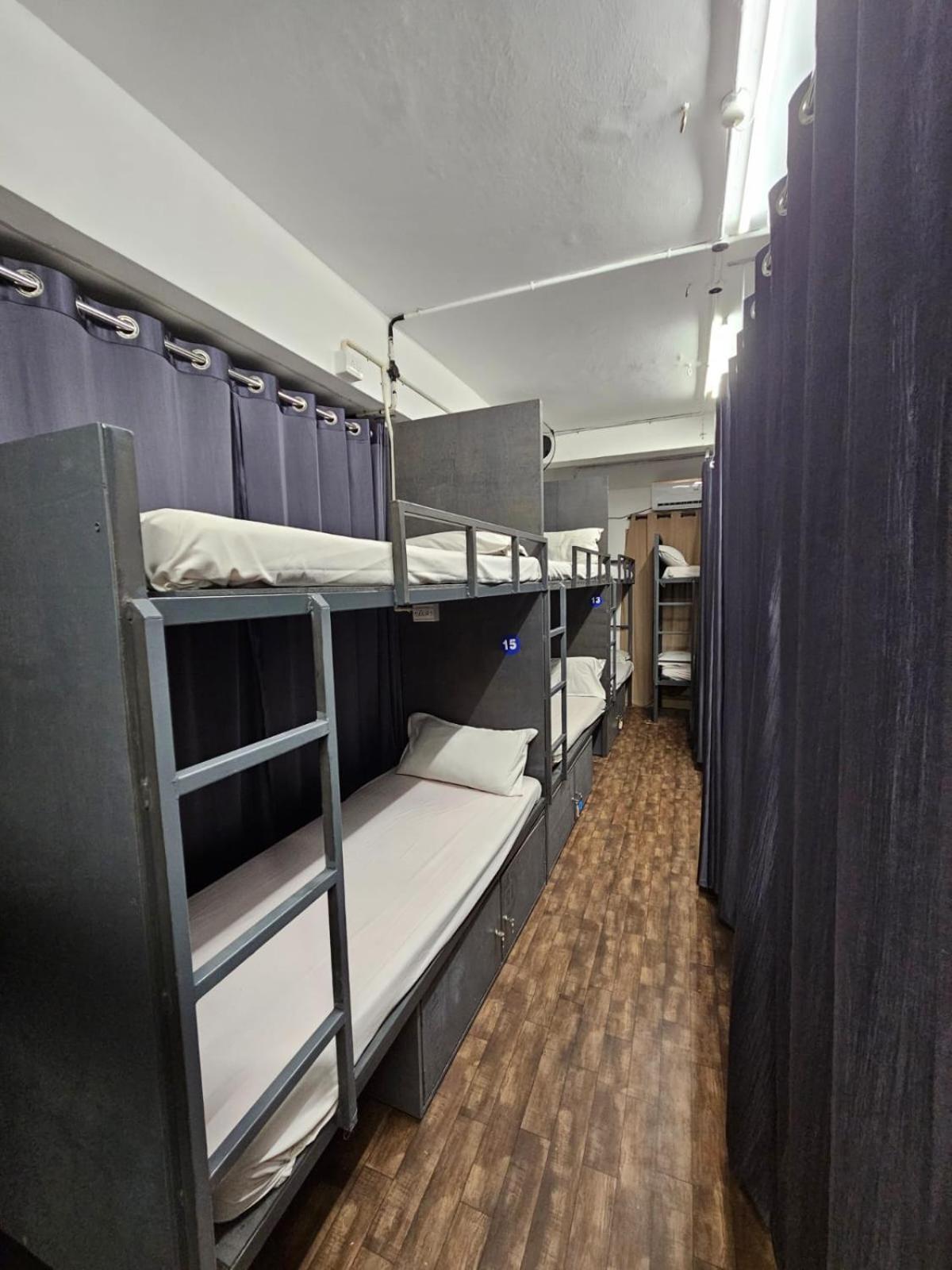 Lowfare Dormitory โคชิโคด ภายนอก รูปภาพ