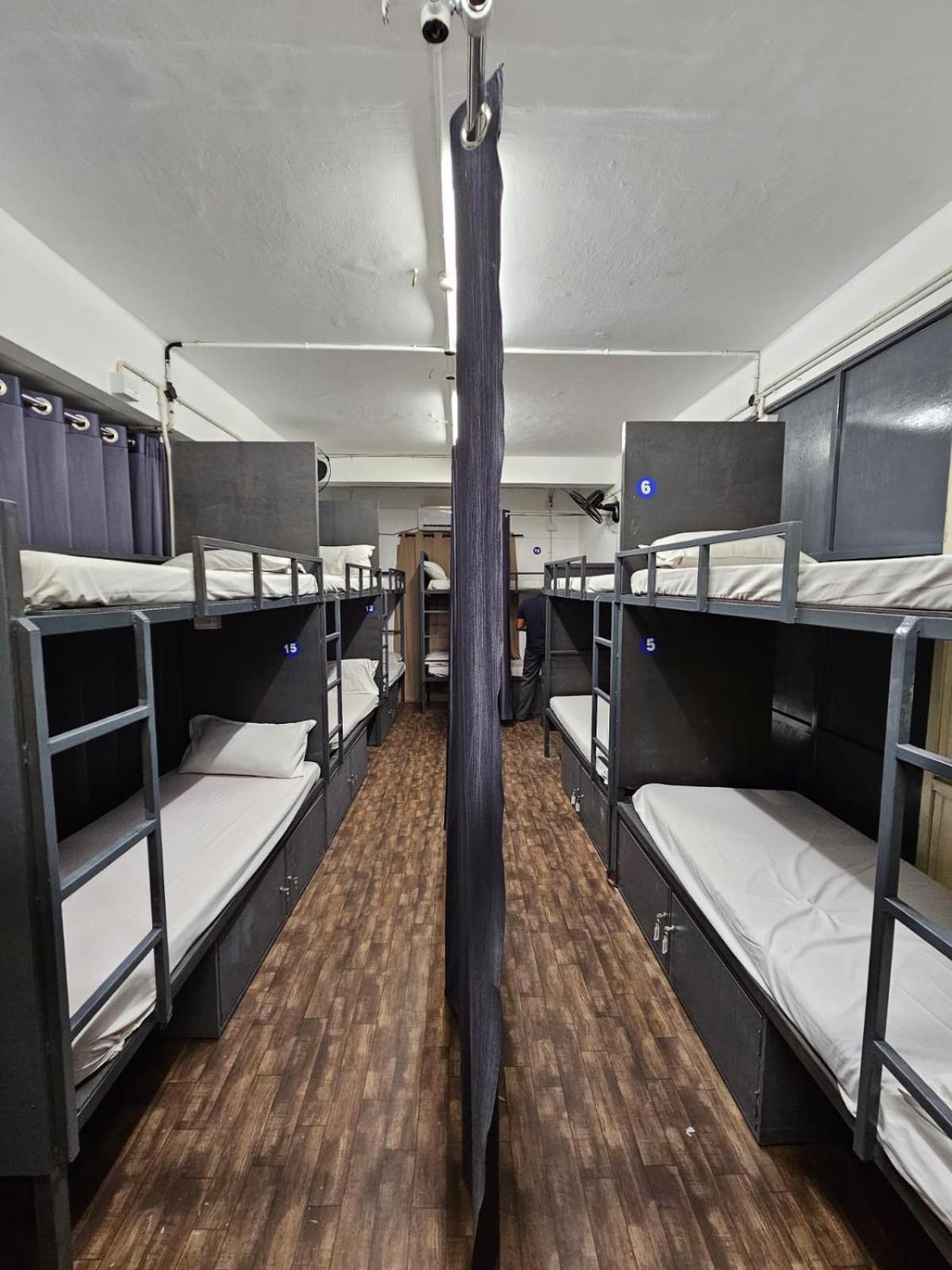 Lowfare Dormitory โคชิโคด ภายนอก รูปภาพ